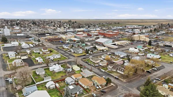 $299,900 | 202 East Birch Avenue, Ritzville, WA 99169