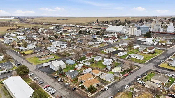 $299,900 | 202 East Birch Avenue, Ritzville, WA 99169