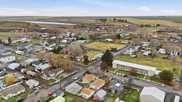 $299,900 | 202 East Birch Avenue, Ritzville, WA 99169