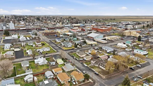 $299,900 | 202 East Birch Avenue, Ritzville, WA 99169