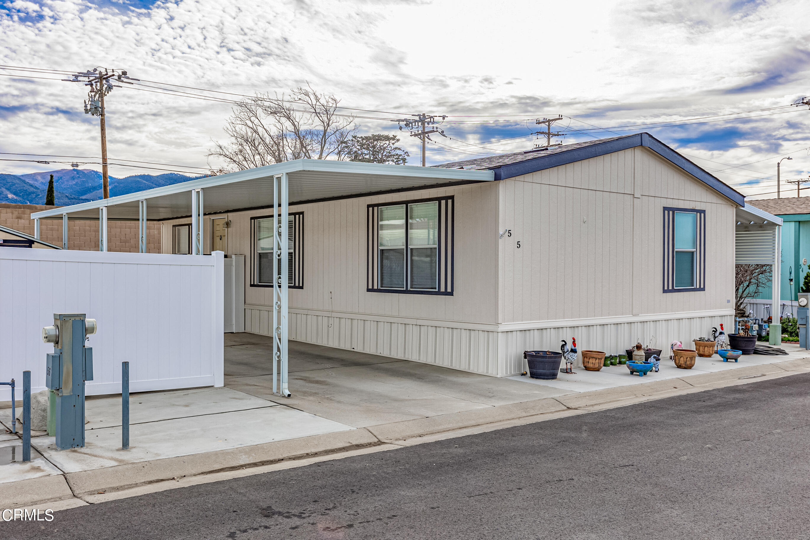 600 South Dennison Road, Unit 55 Tehachapi, CA 93561 - Photo 3 of 24 2