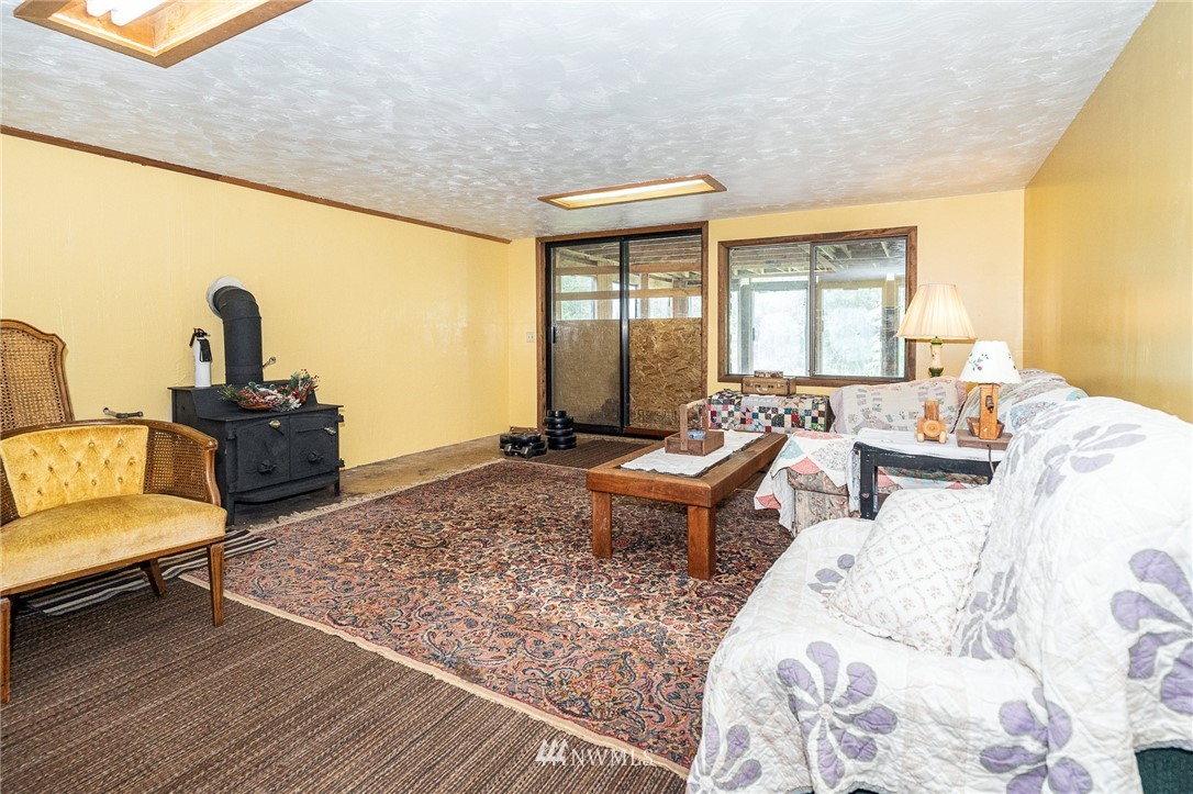 655 Larmon Road Onalaska, WA 98570 - Photo 17 of 38 Gallery Image 17