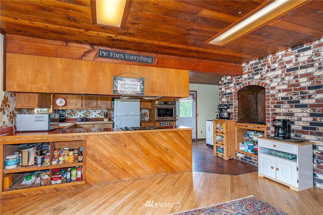 655 Larmon Road Onalaska, WA 98570 - Photo 10 of 38 Gallery Image 10