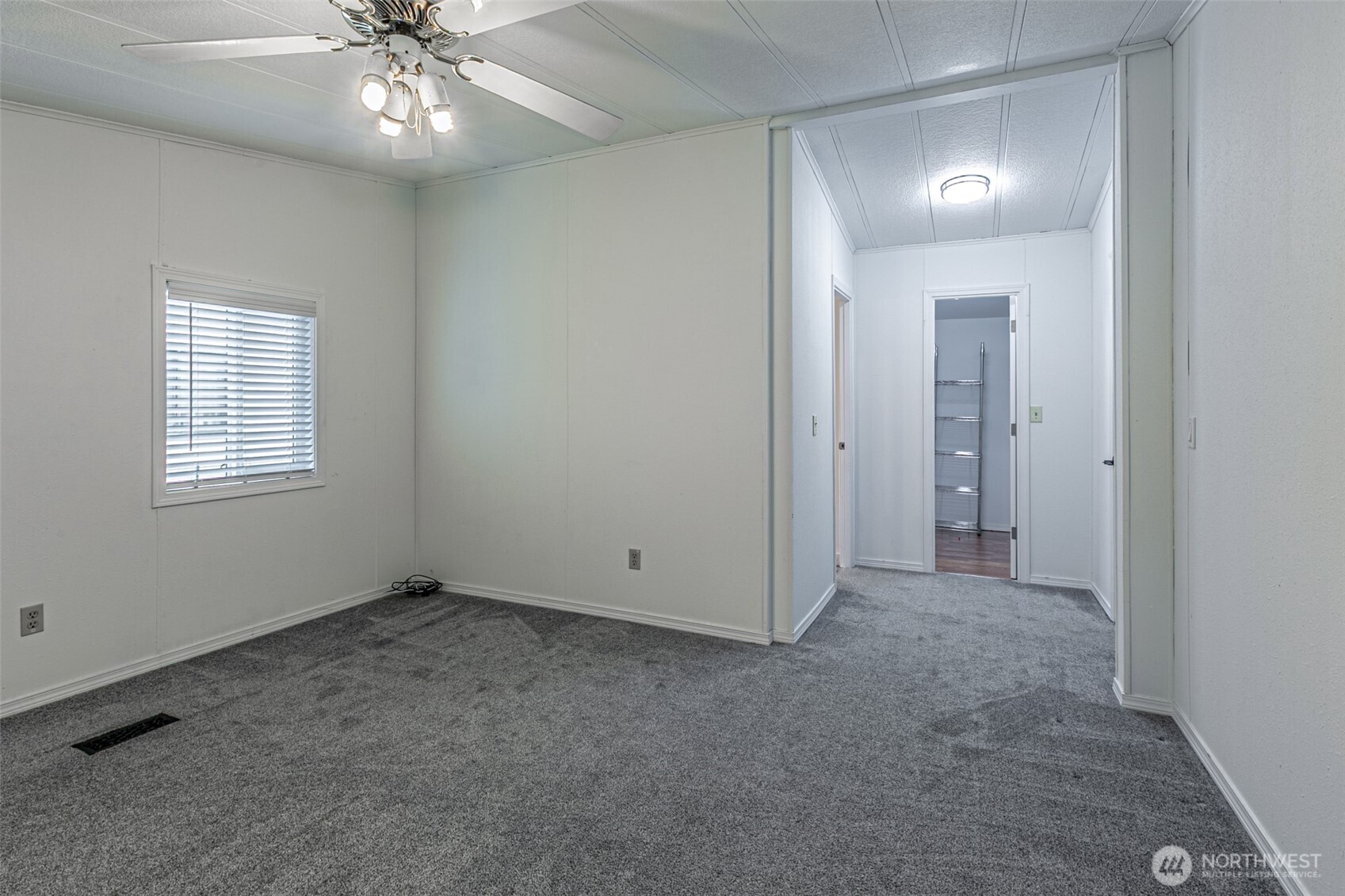 2412 South 371st Street, Unit 46 Federal Way, WA 98003 - Photo 12 of 35