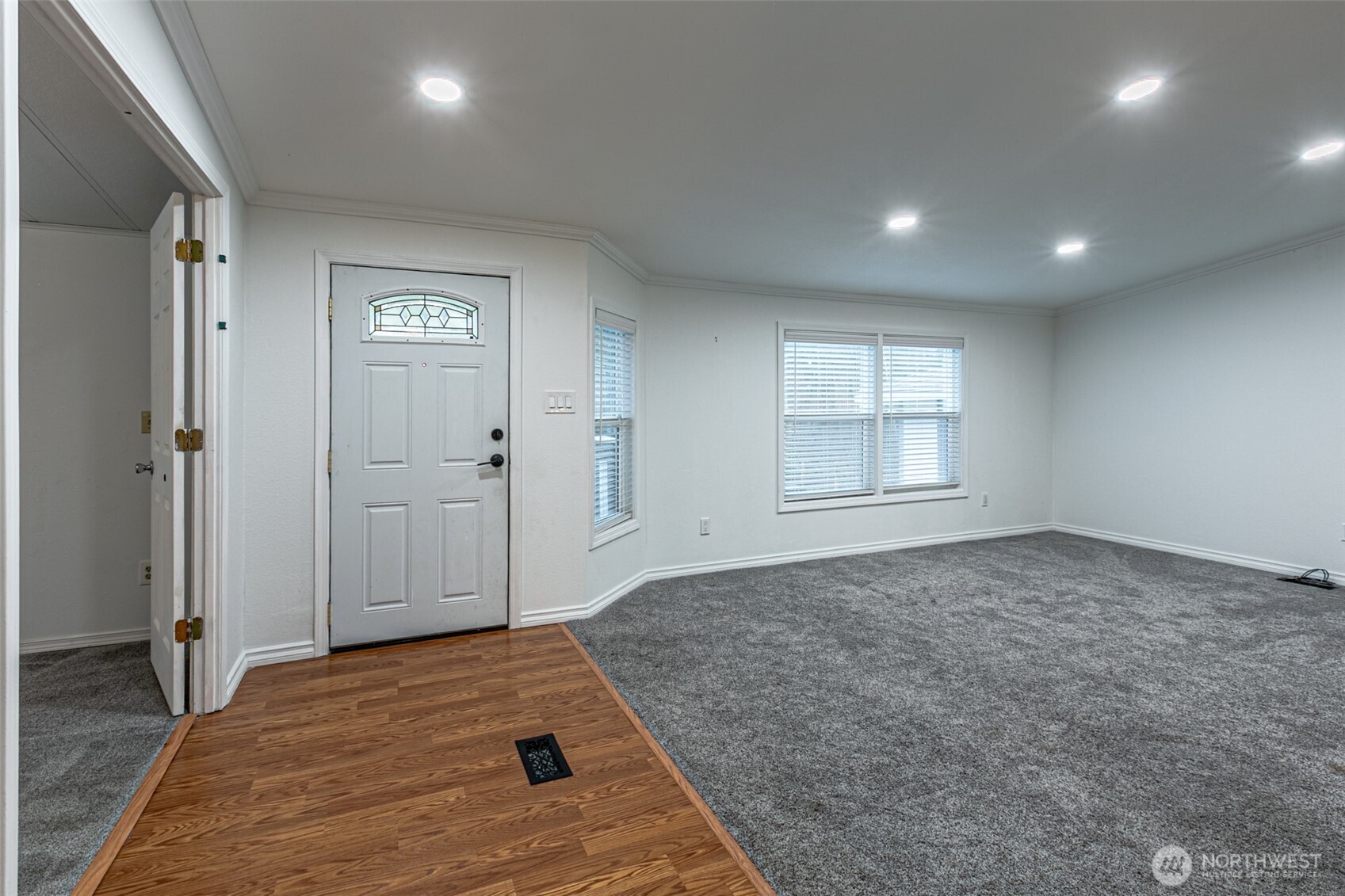 2412 South 371st Street, Unit 46 Federal Way, WA 98003 - Photo 23 of 35