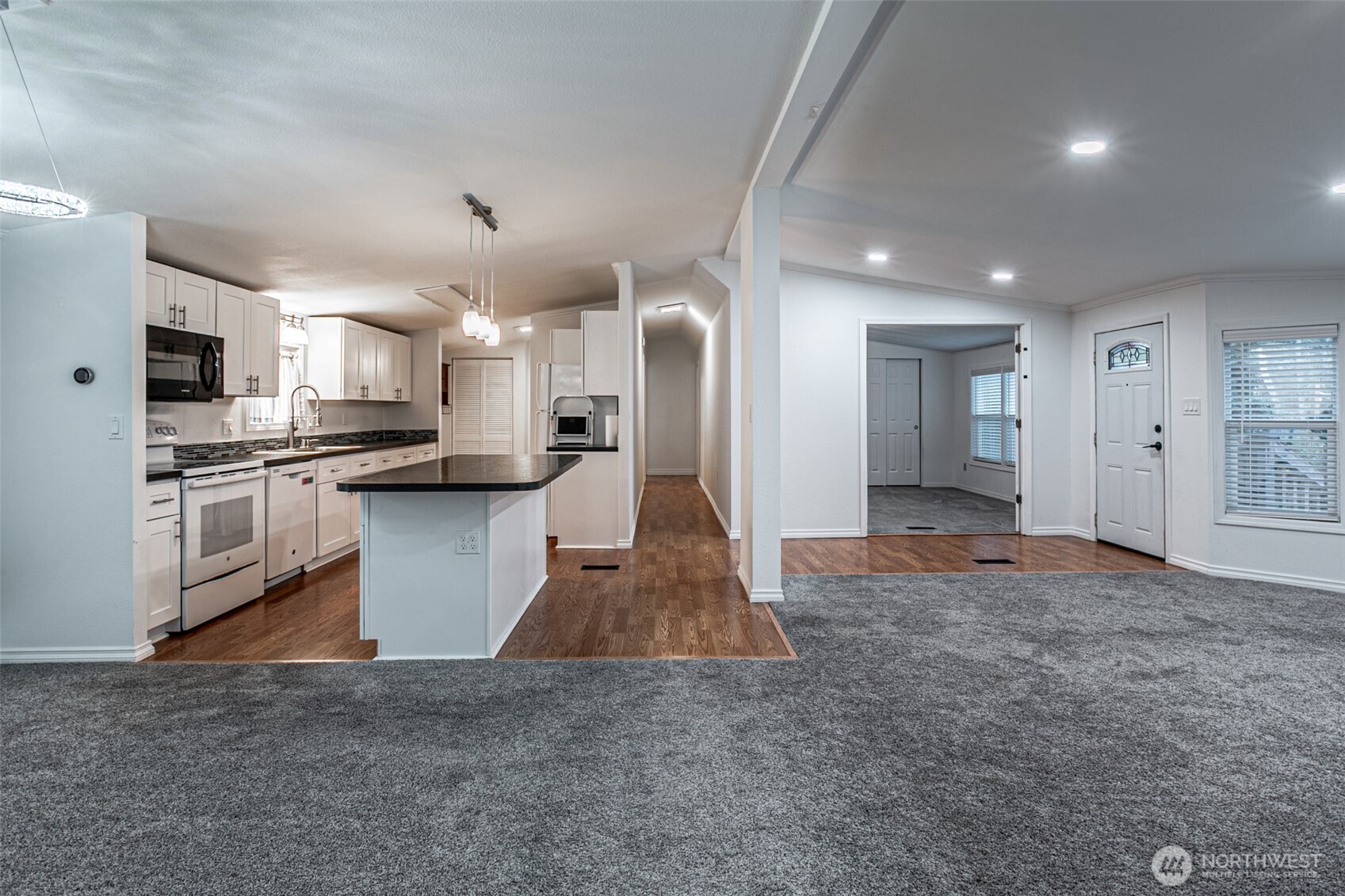 2412 South 371st Street, Unit 46 Federal Way, WA 98003 - Photo 26 of 35