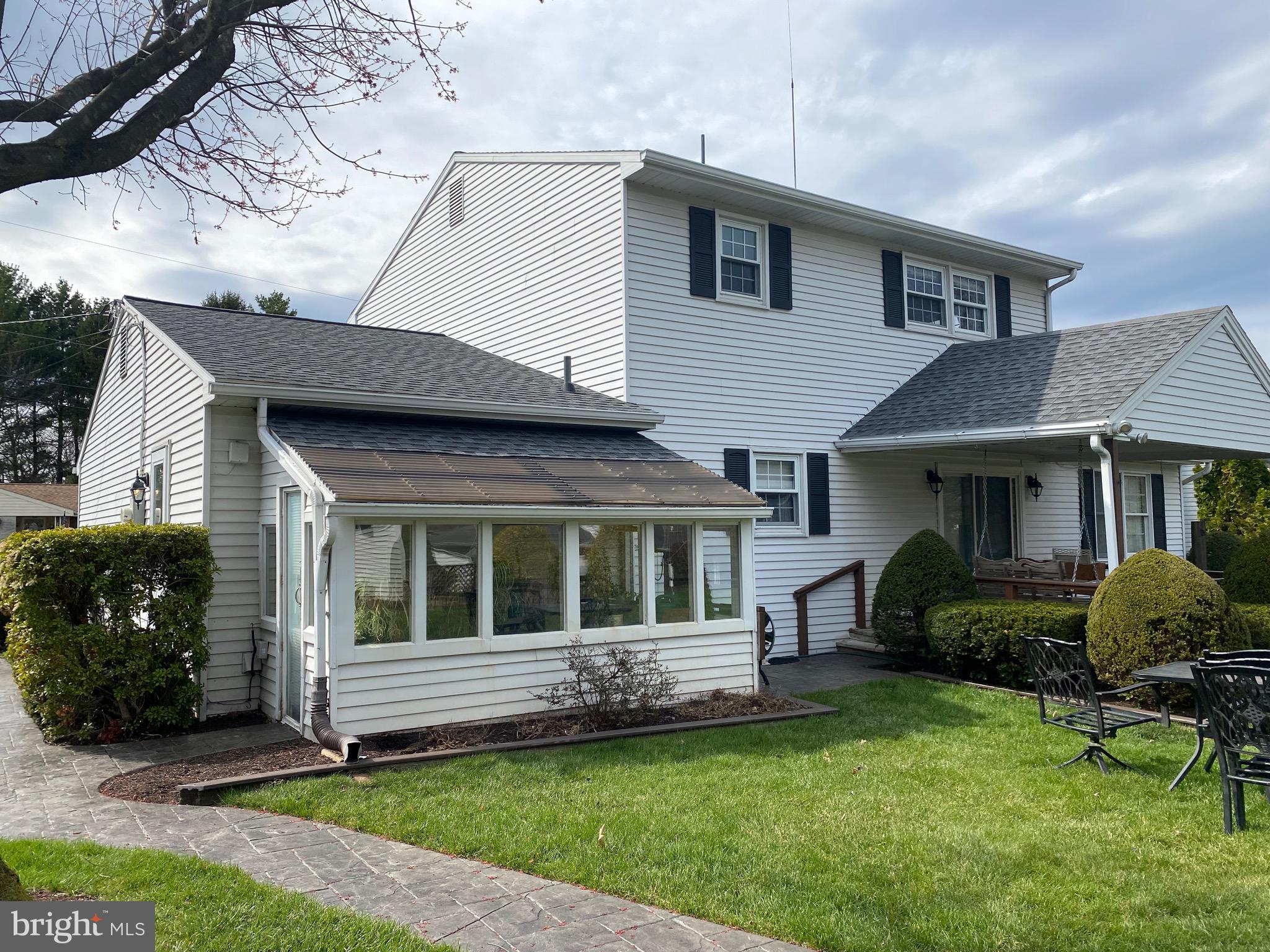 11 Randi Road Enola, PA 17025 - Photo 4 of 5