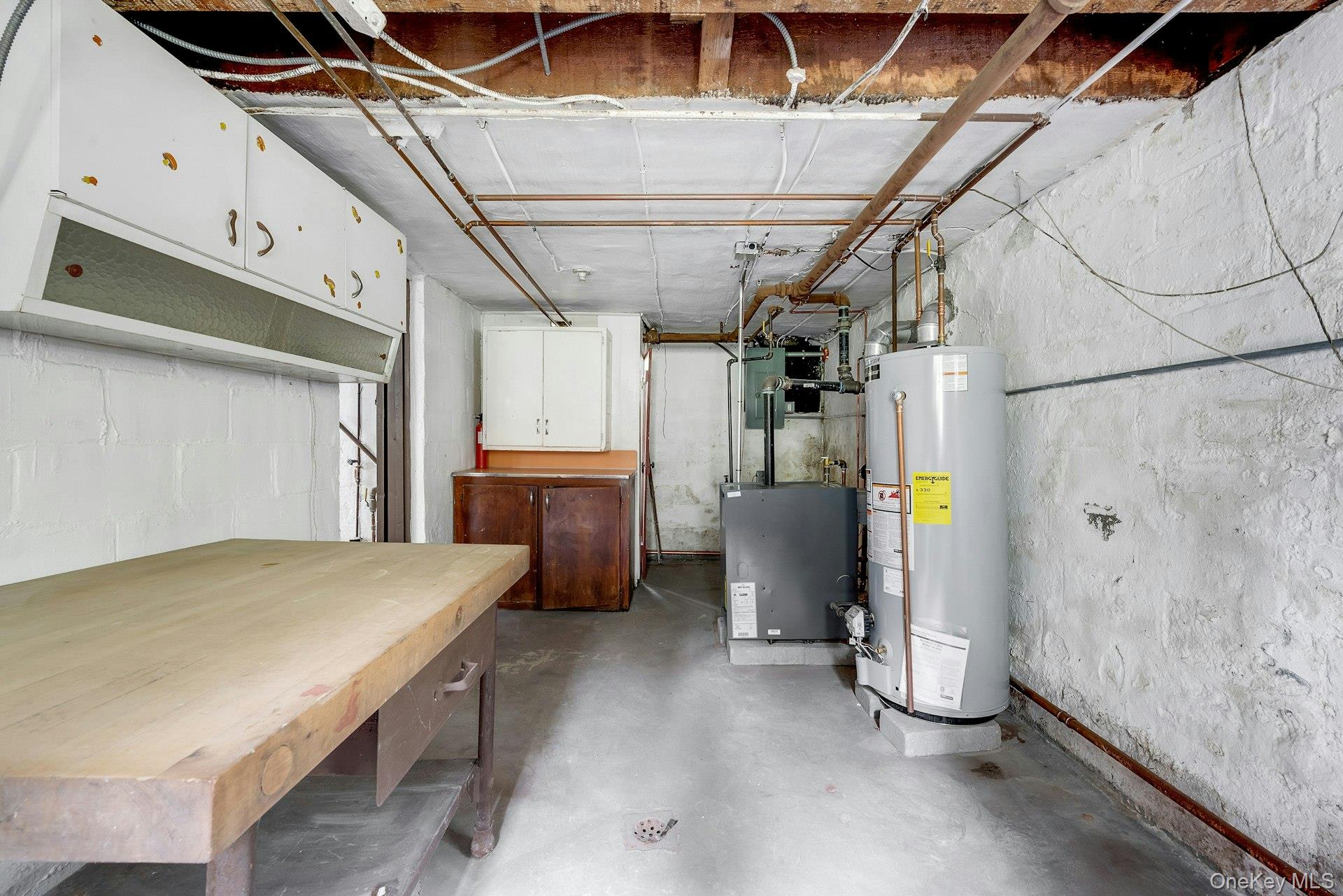 151 Clarence Road Scarsdale, NY 10583 - Photo 16 of 28 a view of utility room