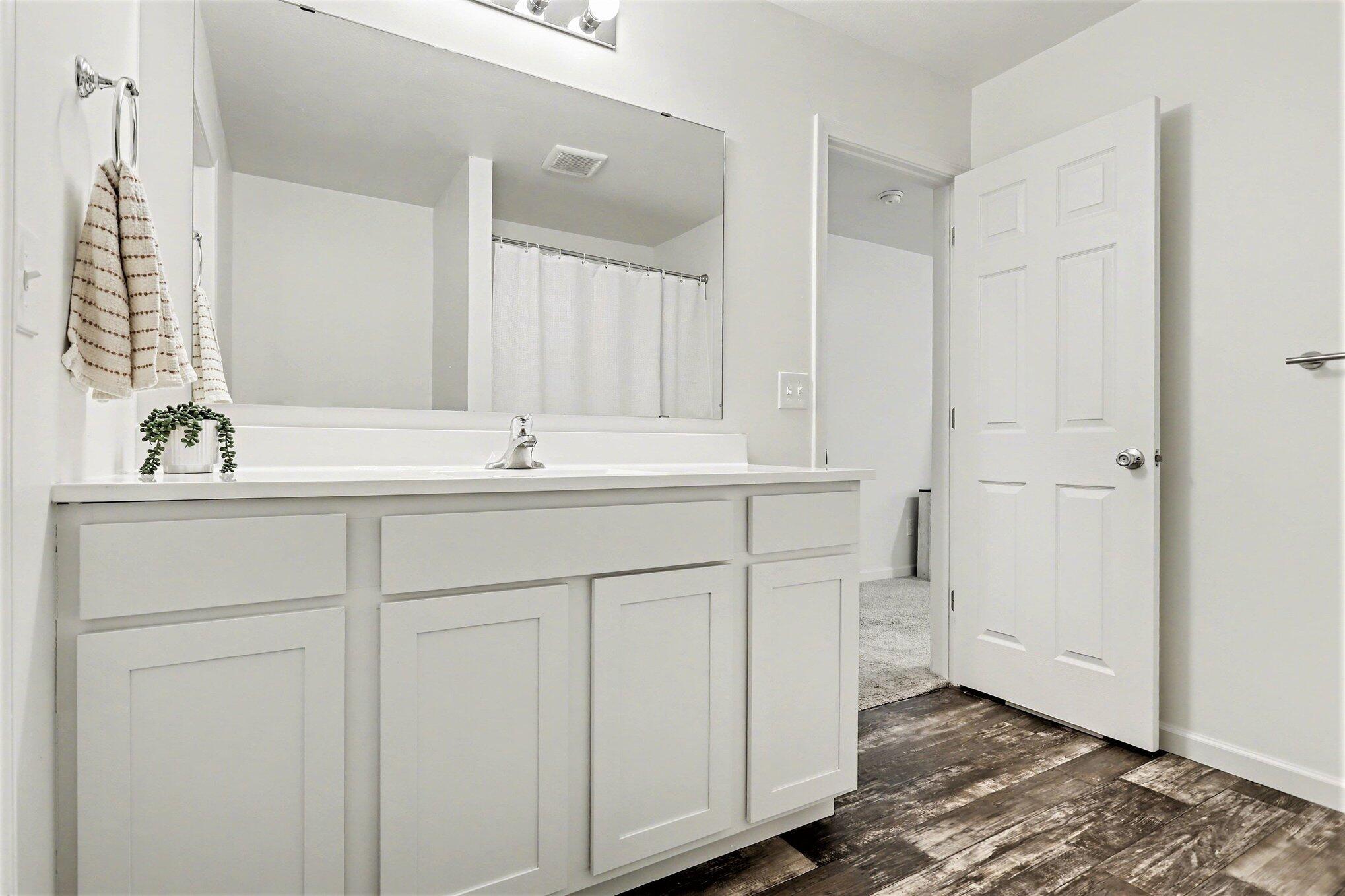 17803 Bluff Drive Three Rivers, MI 49093 - Photo 15 of 26 015_file_2839