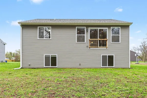 $309,900 | 17803 Bluff Drive, Three Rivers, MI 49093