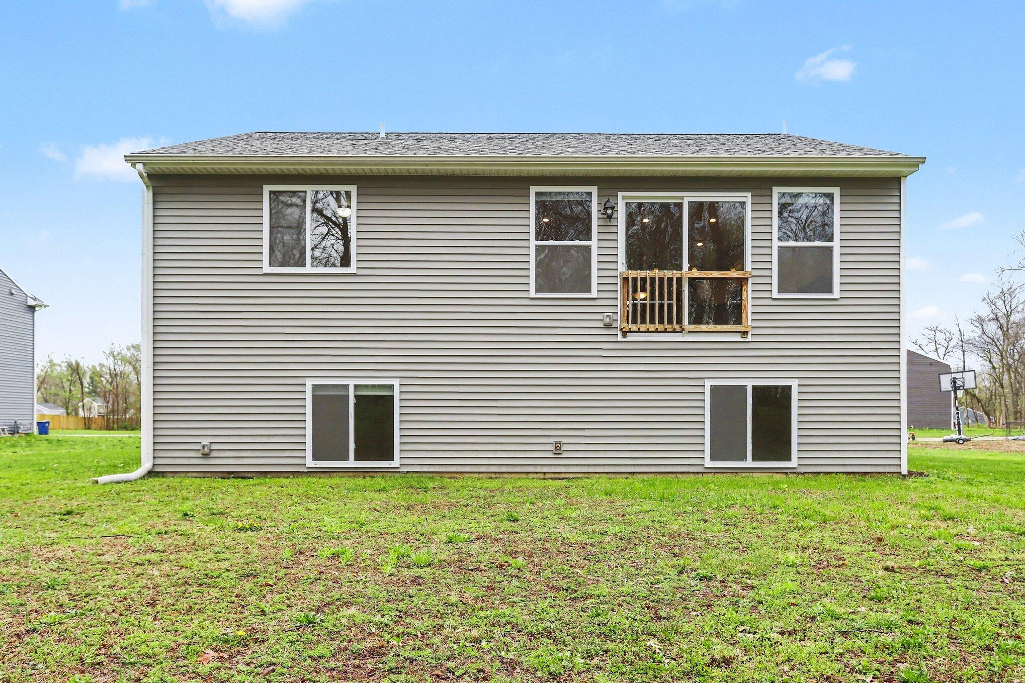 17803 Bluff Drive Three Rivers, MI 49093 - Photo 20 of 26 020_file_3242