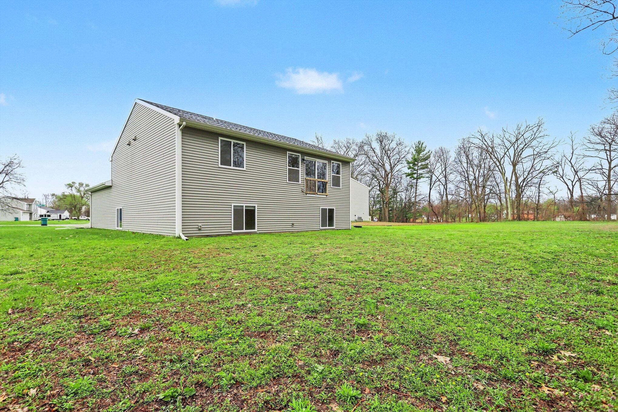 17803 Bluff Drive Three Rivers, MI 49093 - Photo 21 of 26 021_file_3428