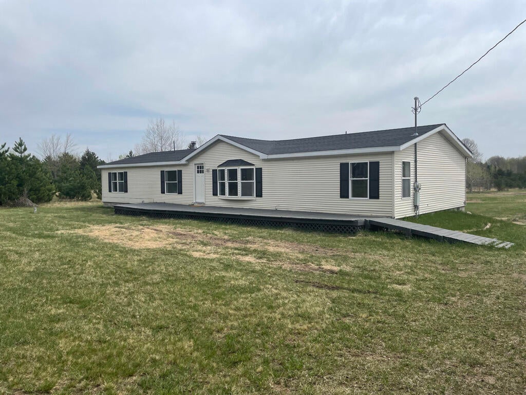 11323 Sherman Road Frederic, MI 49733 - Photo 3 of 25 Gallery Image 3