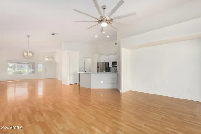 $2,295 | 8338 West Paradise Drive, Peoria, AZ 85345