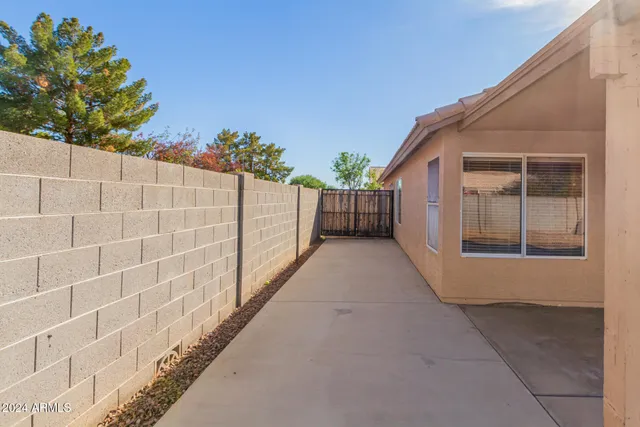 $2,295 | 8338 West Paradise Drive, Peoria, AZ 85345
