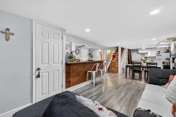 $350,000 | 5201 Oak Street, Bellwood, IL 60104