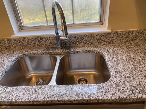 $1,500 | 10399 Briarbay Drive, Jonesboro, GA 30238