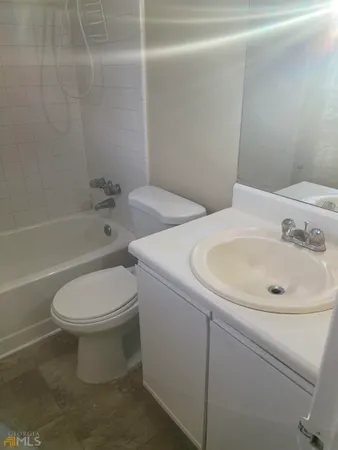 $1,500 | 10399 Briarbay Drive, Jonesboro, GA 30238