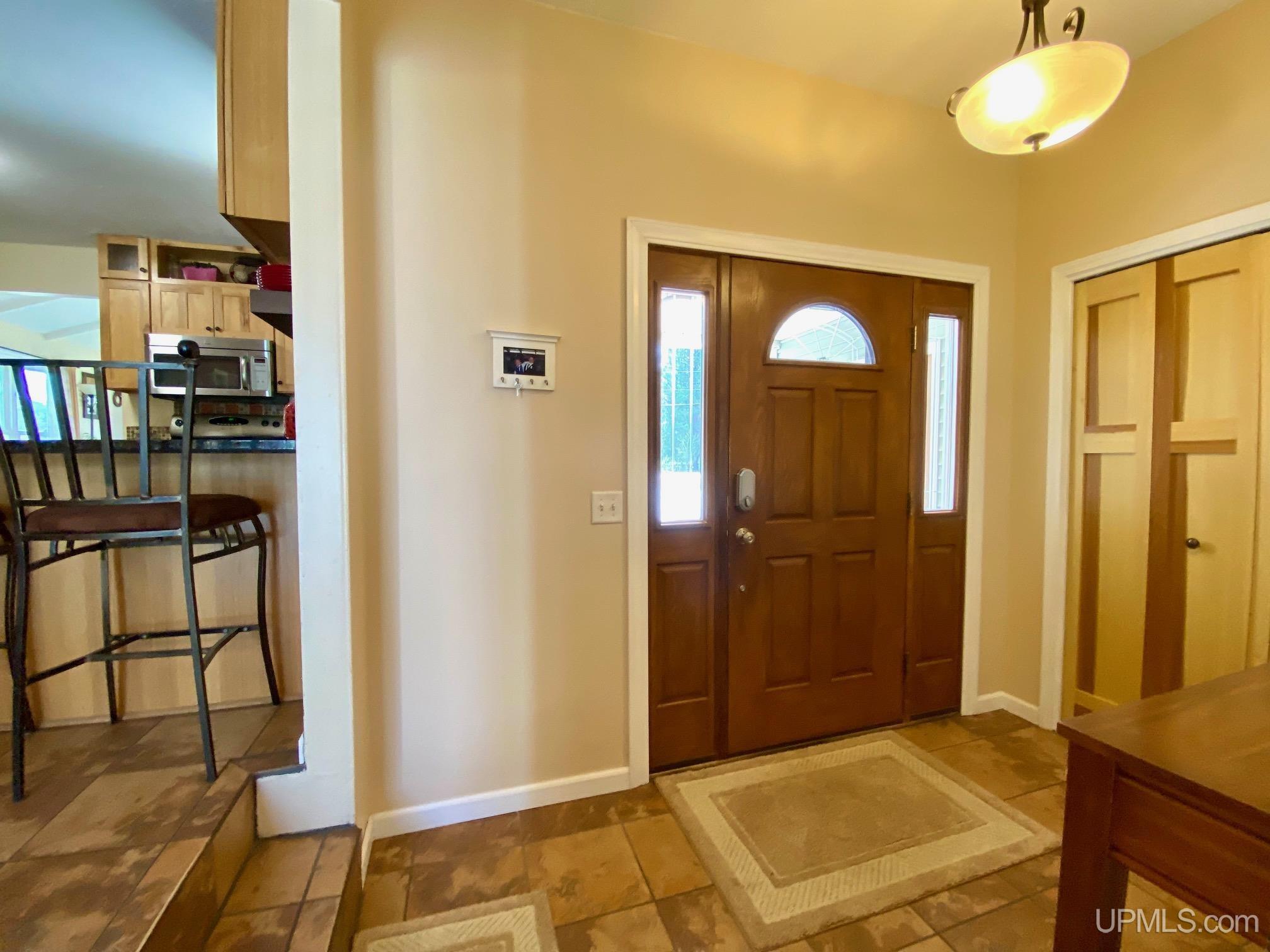 105 Ridge Lane Marquette, MI 49855 - Photo 10 of 78 Gallery Image 10