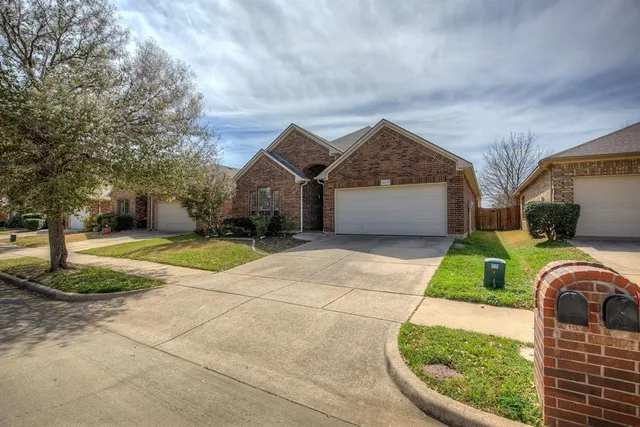 $2,395 | 3217 Hornbeam Street, Denton, TX 76226