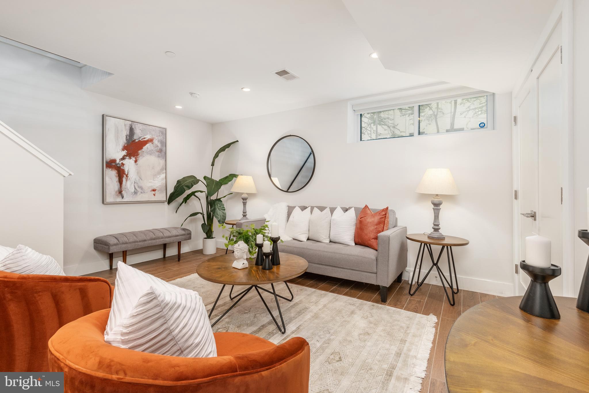 809 North Taney Street Philadelphia, PA 19130 - Photo 16 of 50