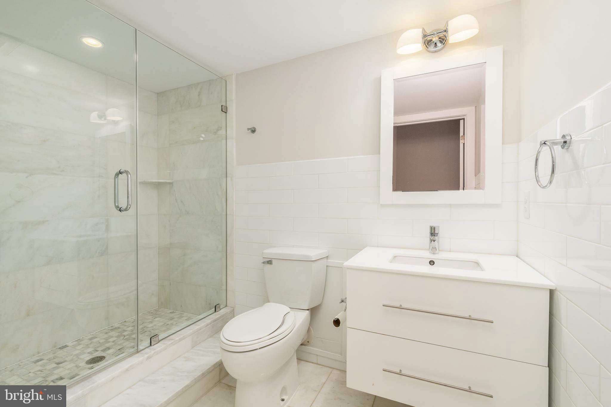 809 North Taney Street Philadelphia, PA 19130 - Photo 17 of 50