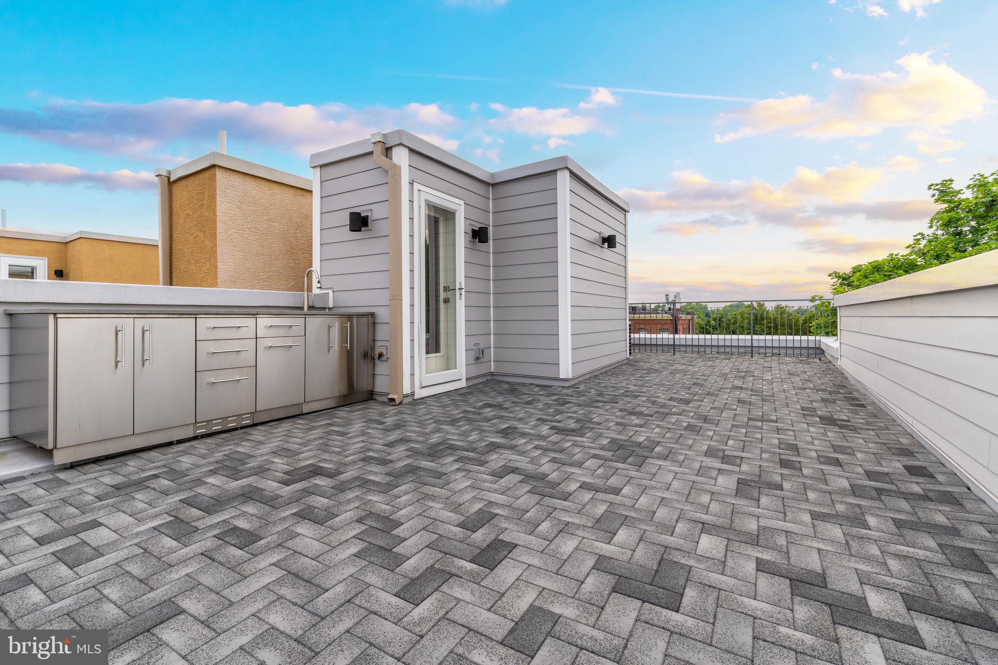 809 North Taney Street Philadelphia, PA 19130 - Photo 35 of 50