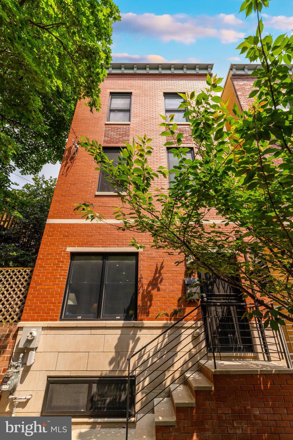 809 North Taney Street Philadelphia, PA 19130 - Photo 47 of 50