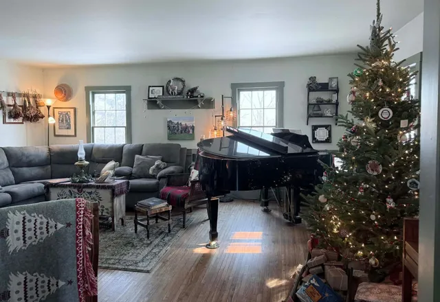 $450,000 | 15514 341st Avenue, Harmony, MN 55939