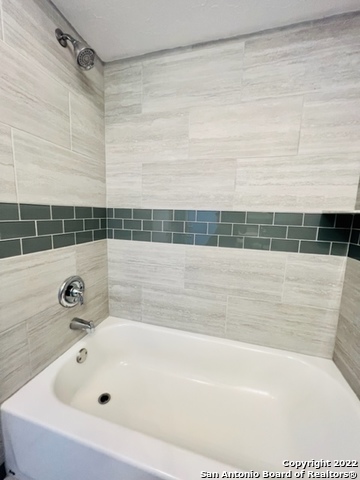 13119 Forum Road Universal City, TX 78148 - Photo 18 of 41