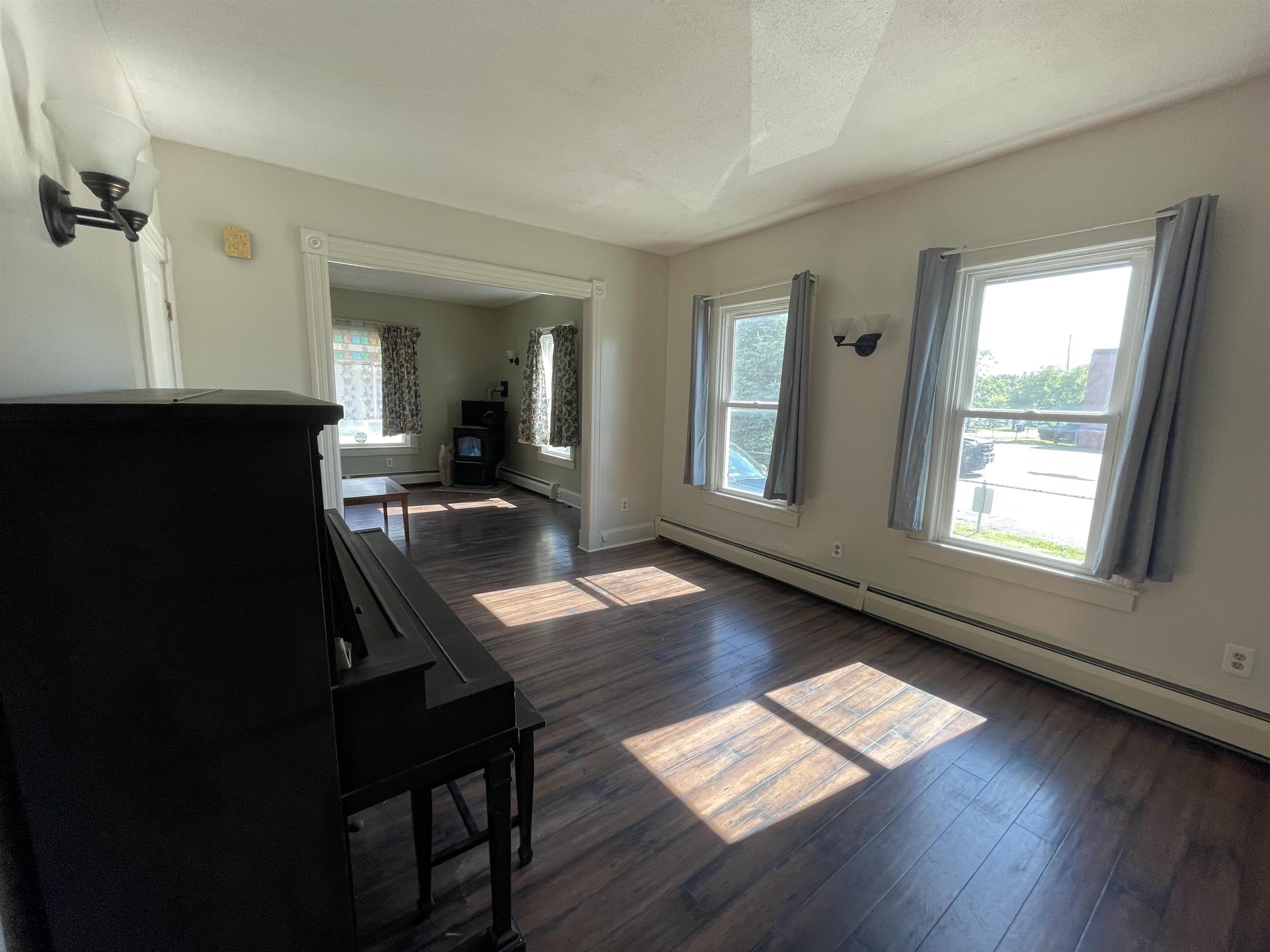 49 East Center Street, Unit 1 Rutland, VT 05701 - Photo 5 of 12