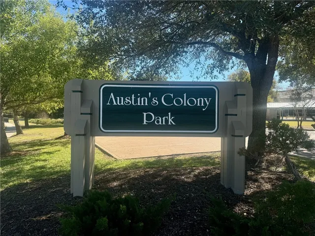 a sign that is on the side of a building