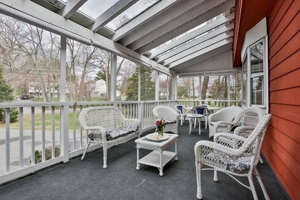67 McDonald Road Wilmington, MA 01887 - Photo 4 of 27 Gallery Image 4