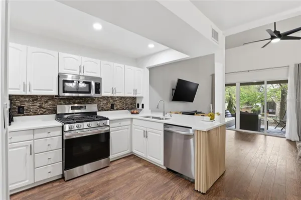 $245,000 | 1215 Northwest 55th Street, Unit 7, Gainesville, FL 32605