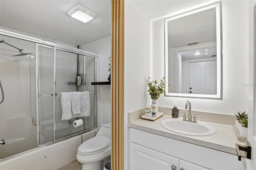 1215 Northwest 55th Street, Unit 7 Gainesville, FL 32605 - Photo 16 of 31