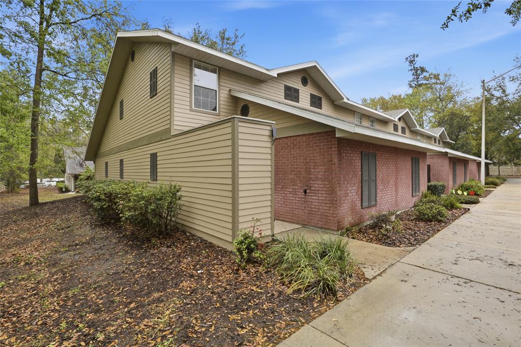 1215 Northwest 55th Street, Unit 7 Gainesville, FL 32605 - Photo 31 of 31
