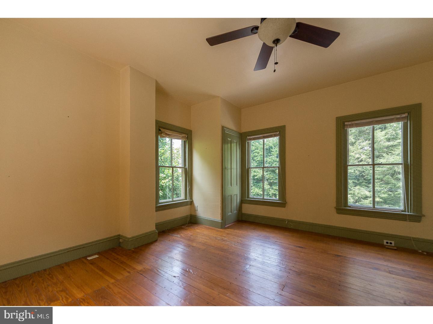 1217 Durham Road Riegelsville, PA 18077 - Photo 12 of 25