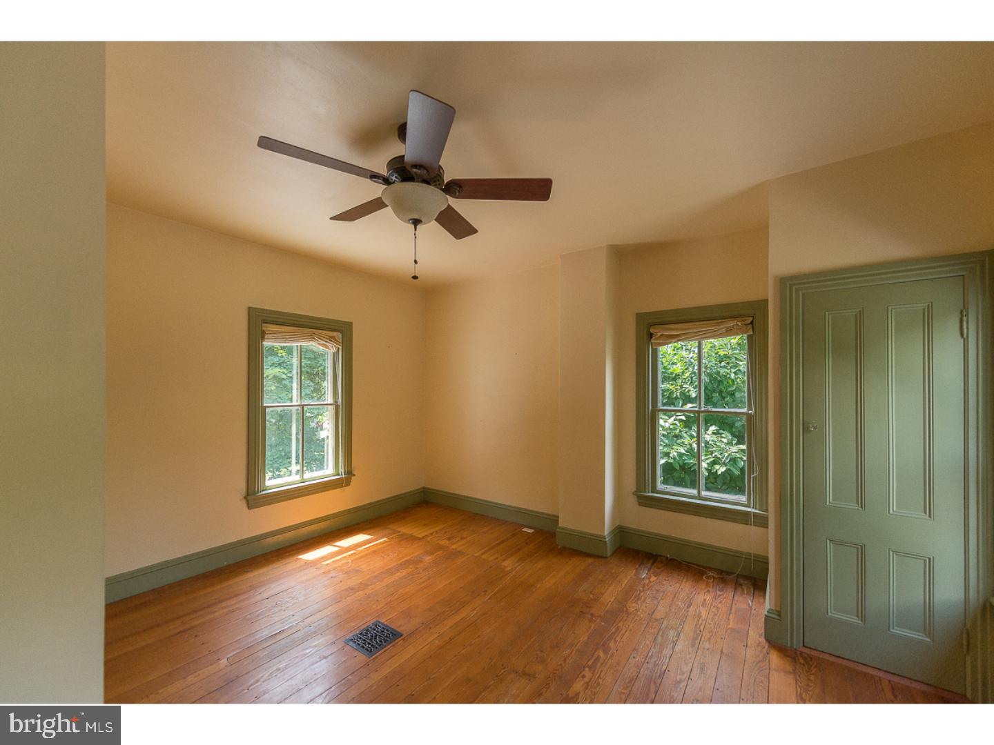 1217 Durham Road Riegelsville, PA 18077 - Photo 13 of 25