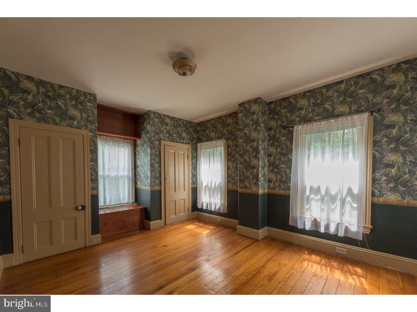 1217 Durham Road Riegelsville, PA 18077 - Photo 14 of 25