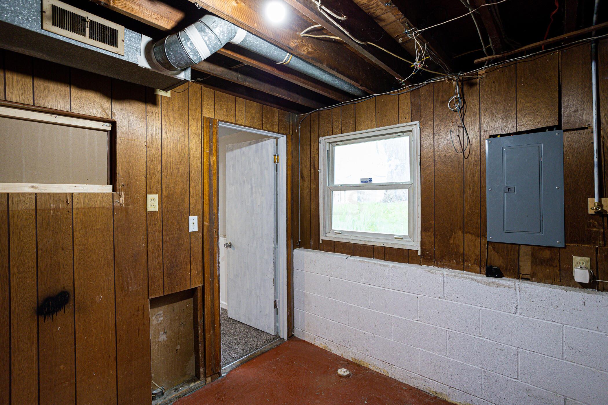 1609 Courtright Road Columbus, OH 43227 - Photo 40 of 51 Gallery Image 40