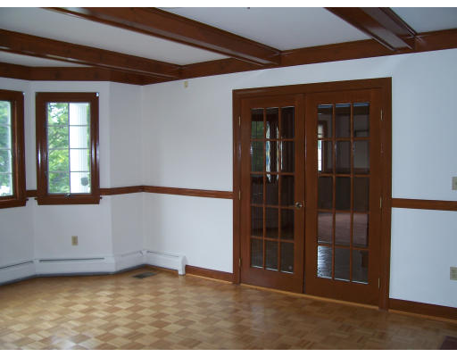 38 Spruce Road North Reading, MA 01864 - Photo 8 of 12 Gallery Image 8