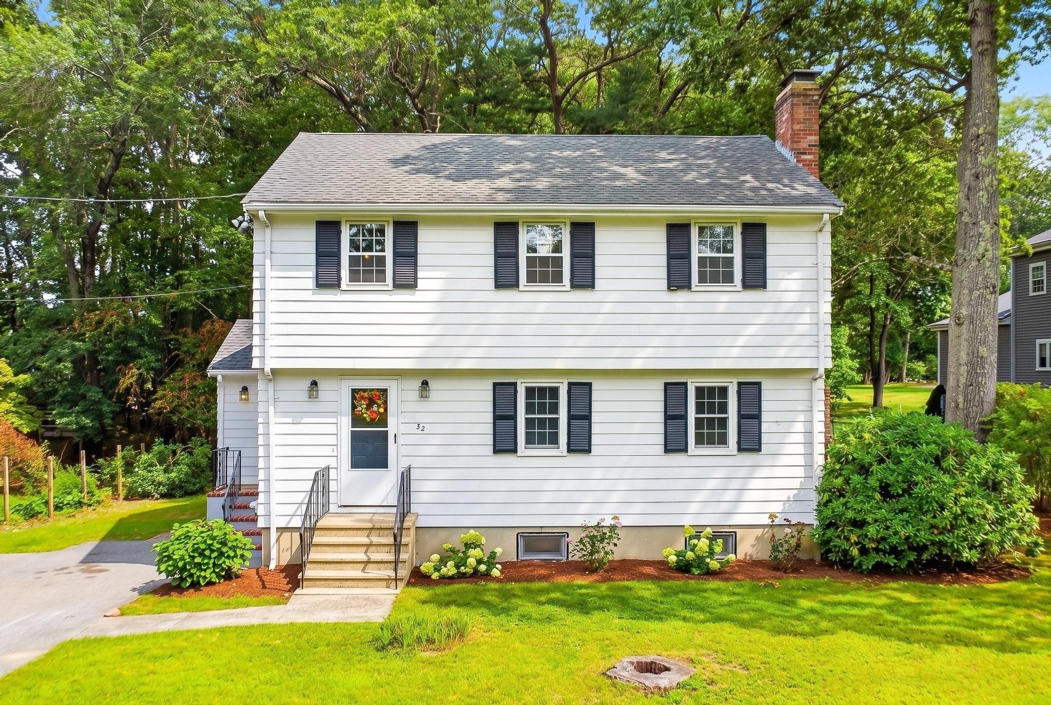 32 Dividence Road Reading, MA 01867 - Photo 3 of 42 Gallery Image 3