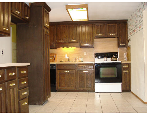 25 Rebecca Road Canton, MA 02021 - Photo 2 of 9 Gallery Image 2
