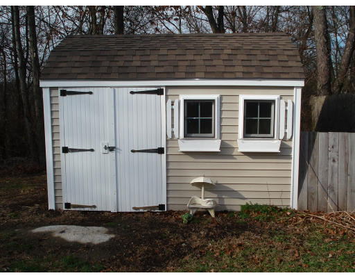 25 Rebecca Road Canton, MA 02021 - Photo 7 of 9 Gallery Image 7