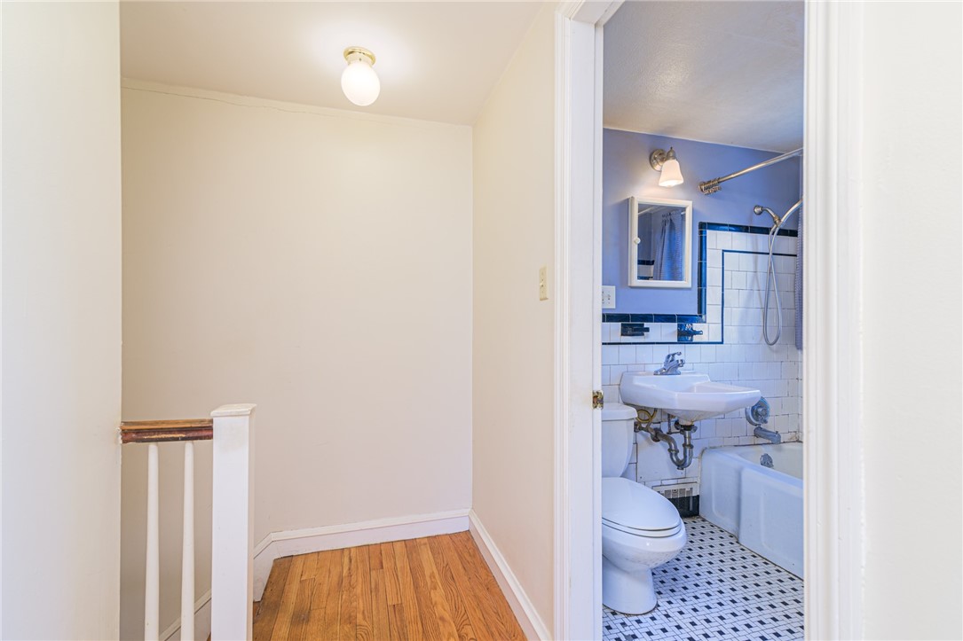 9 Preston Drive North Kingstown, RI 02852 - Photo 12 of 40 Unit 9 Second Level