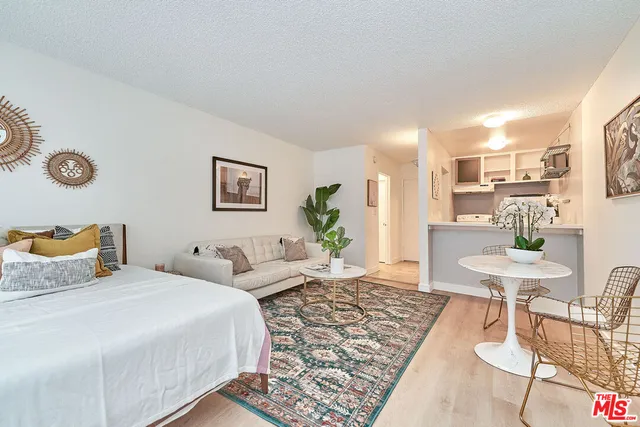 $315,000 | 320 South Ardmore Avenue, Unit 120, Los Angeles, CA 90020