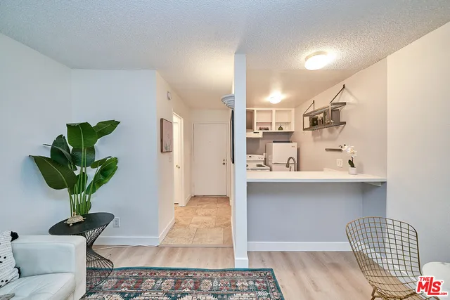 $315,000 | 320 South Ardmore Avenue, Unit 120, Los Angeles, CA 90020