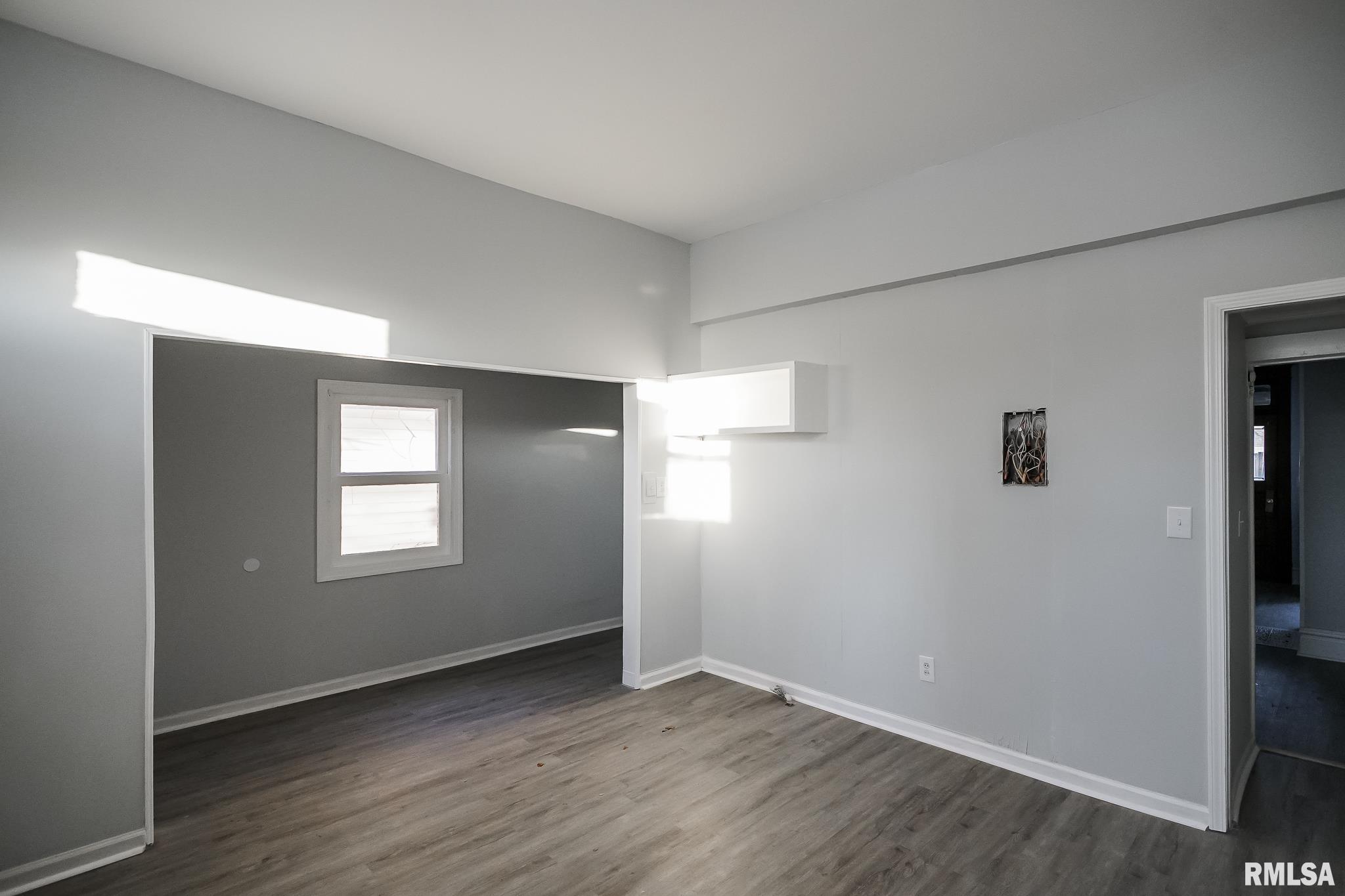1107 North Sheridan Road Peoria, IL 61606 - Photo 13 of 76 Gallery Image 13