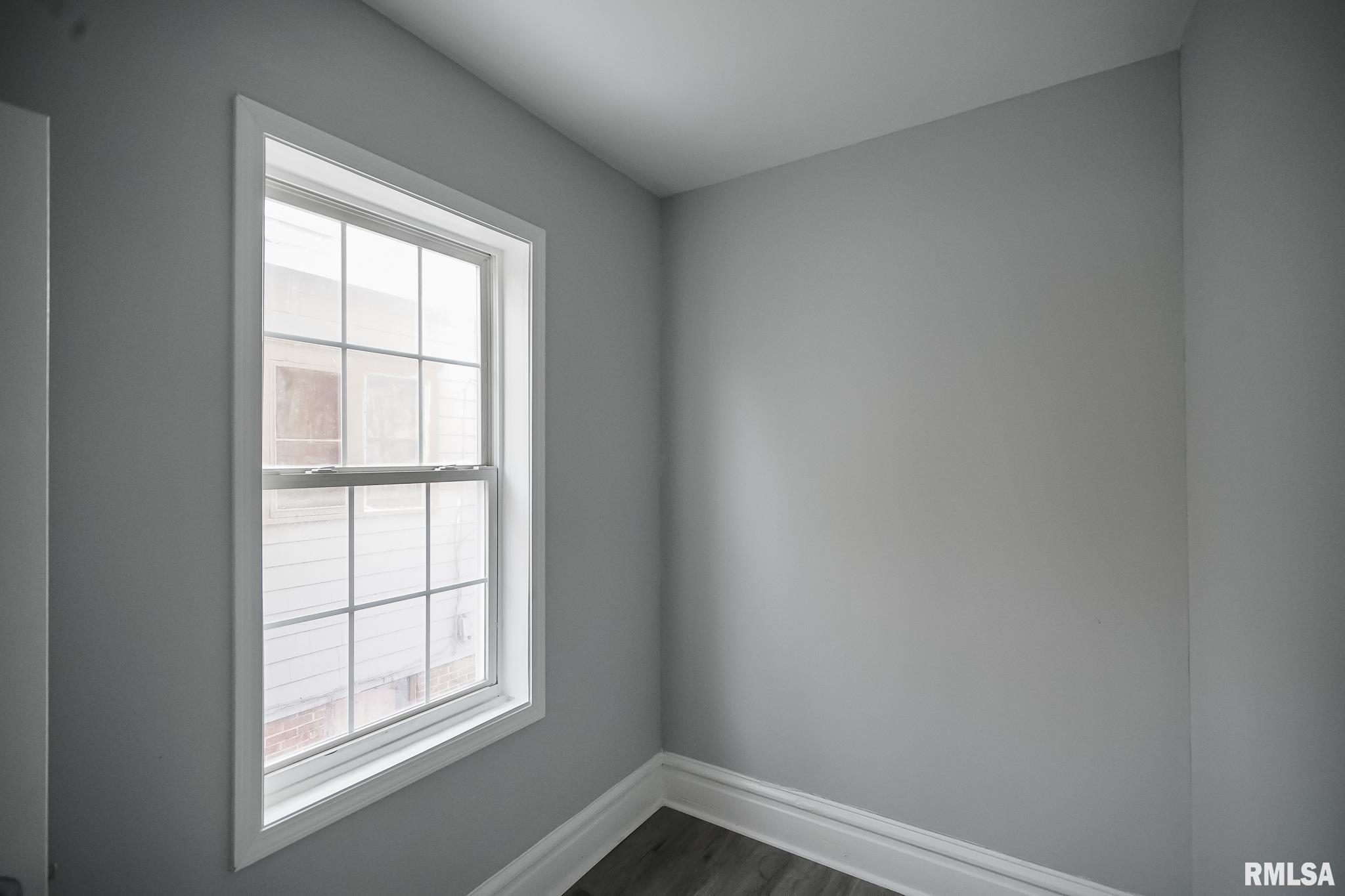 1107 North Sheridan Road Peoria, IL 61606 - Photo 21 of 76 Gallery Image 21