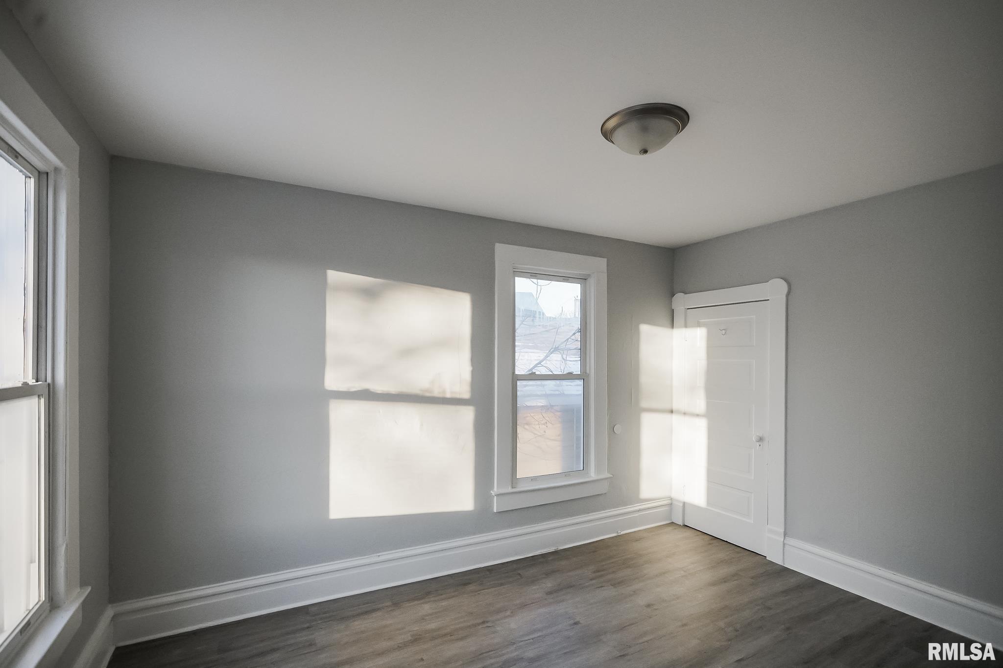 1107 North Sheridan Road Peoria, IL 61606 - Photo 29 of 76 Gallery Image 29